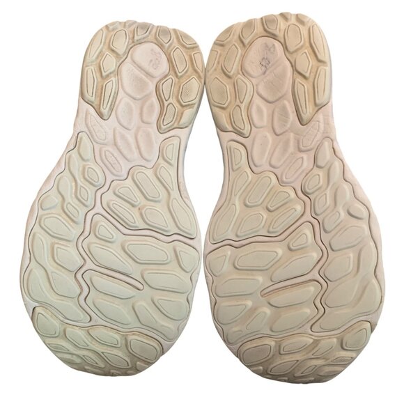 New Balance Women's Fresh Foam X 1080V12 White Running Shoes Sz 7.5 W1080W12 - Picture 9 of 14